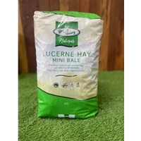 Green Valley Naturals Mini Lucerne Bale 22L 